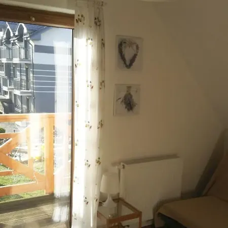 Fajne אכסניה Chłapowo