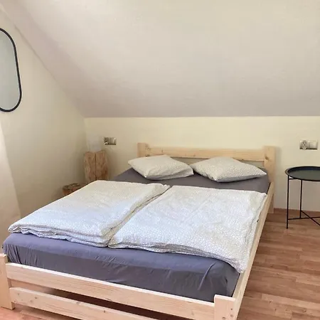 Fajne 350 M Od Plaży *