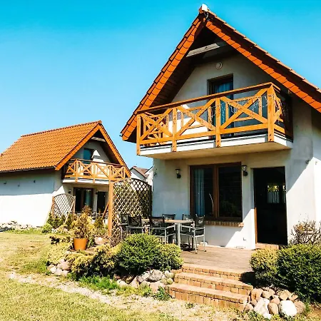 Fajne אכסניה Chłapowo